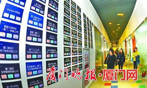 ȫ20҃ɰ(chung)؏BTռ(j)3 12f_(ti)ڏB
