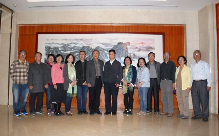 山東省臺辦主任孟慶斌在濟南會見孔垂長等臺灣來賓 山東省臺辦主任孟慶斌在濟南會見孔垂長等臺灣來賓