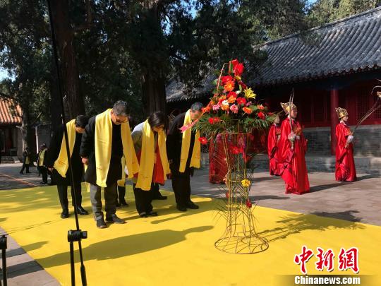 (li)Ժ{ɰ(hu)ʿʥȎ񾴫I(xin)@ϹY