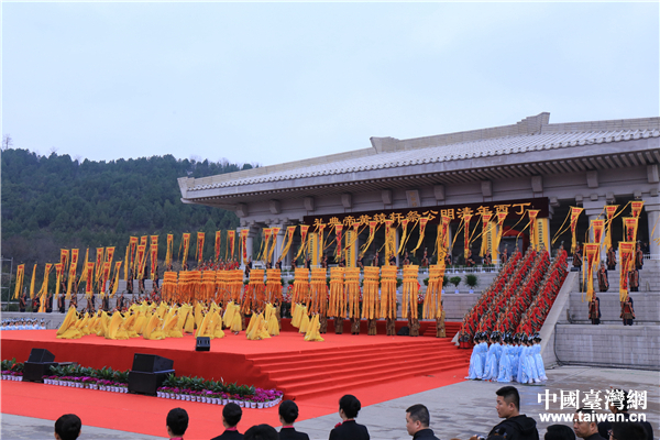 公祭典禮現(xiàn)場(chǎng) 中國臺(tái)灣網(wǎng) 劉瑩攝。 公祭典禮現(xiàn)場(chǎng) 中國臺(tái)灣網(wǎng) 劉瑩攝。