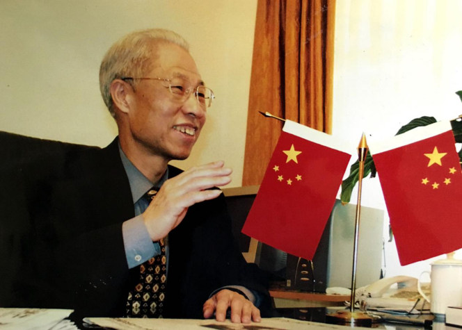 溫大使在貝爾格萊德(圖片由溫大使提供)