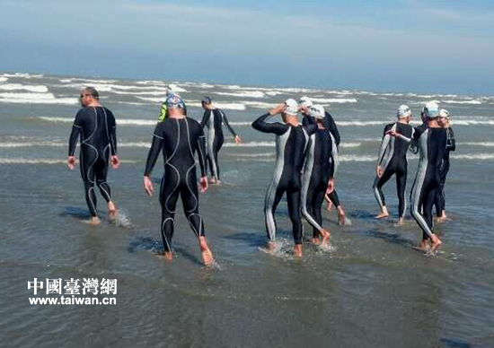 兩岸泳渡臺灣海峽 兩岸泳渡臺灣海峽
