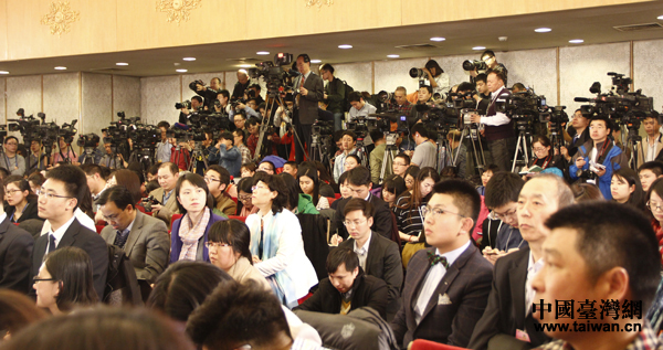 全國政協十二屆三次會議舉行新聞發布會 全國政協十二屆三次會議舉行新聞發布會